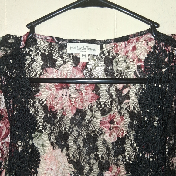 Floral Sheer Lace Duster Robe - Black & Pink - Picture 3 of 6
